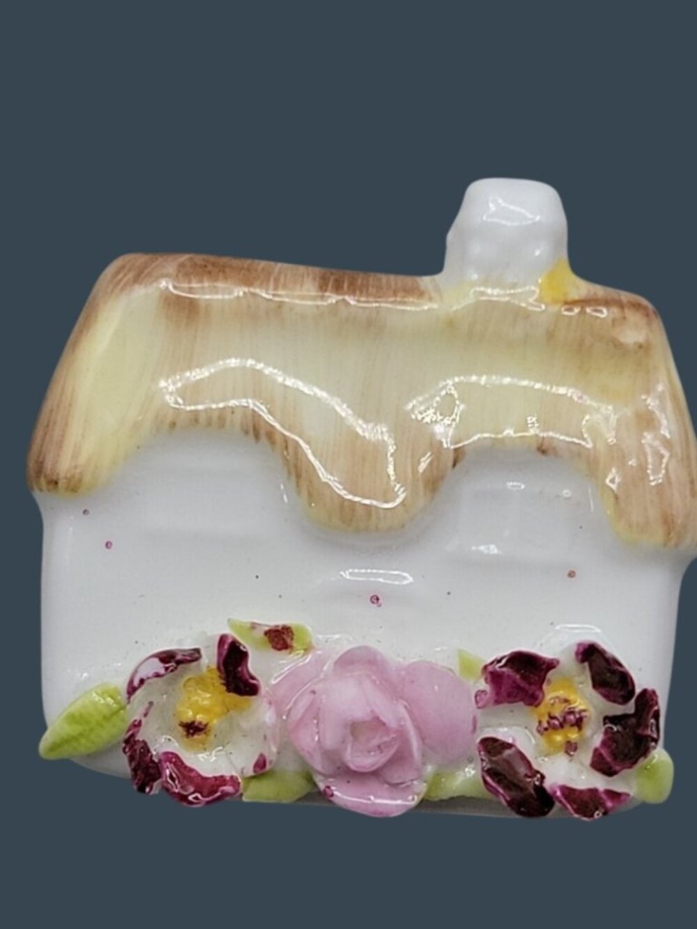 Vtg Thatched Cottage Brooch Rare Coalport Fine China England Signed Collectible